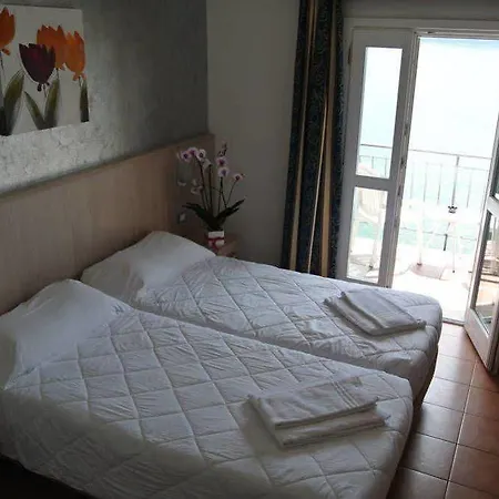 Castell - Montagnoli Group Ξενοδοχείο Limone sul Garda