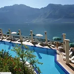 Hotell Castell - Montagnoli Group 3*